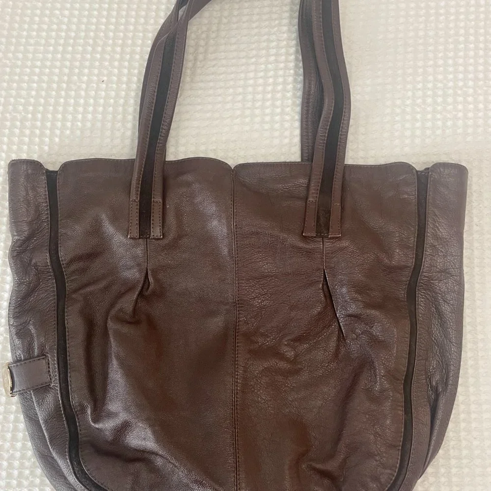 Designer purse - Picture 4 of 4